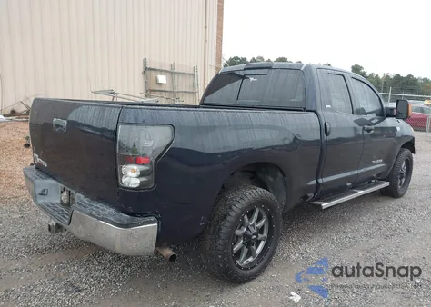 2007 Toyota Tundra Sr5 4.7L V8 z USA, uszkodzony, nr VIN 5TBRT54157S457014